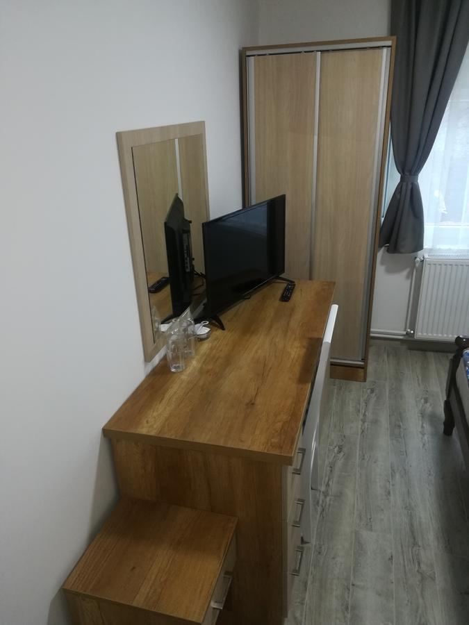 Karavan 123 Raška エクステリア 写真