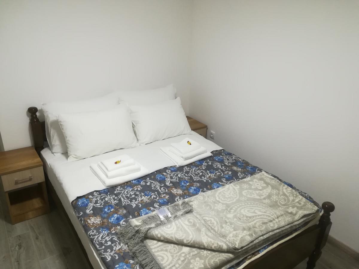 Karavan 123 Raška エクステリア 写真