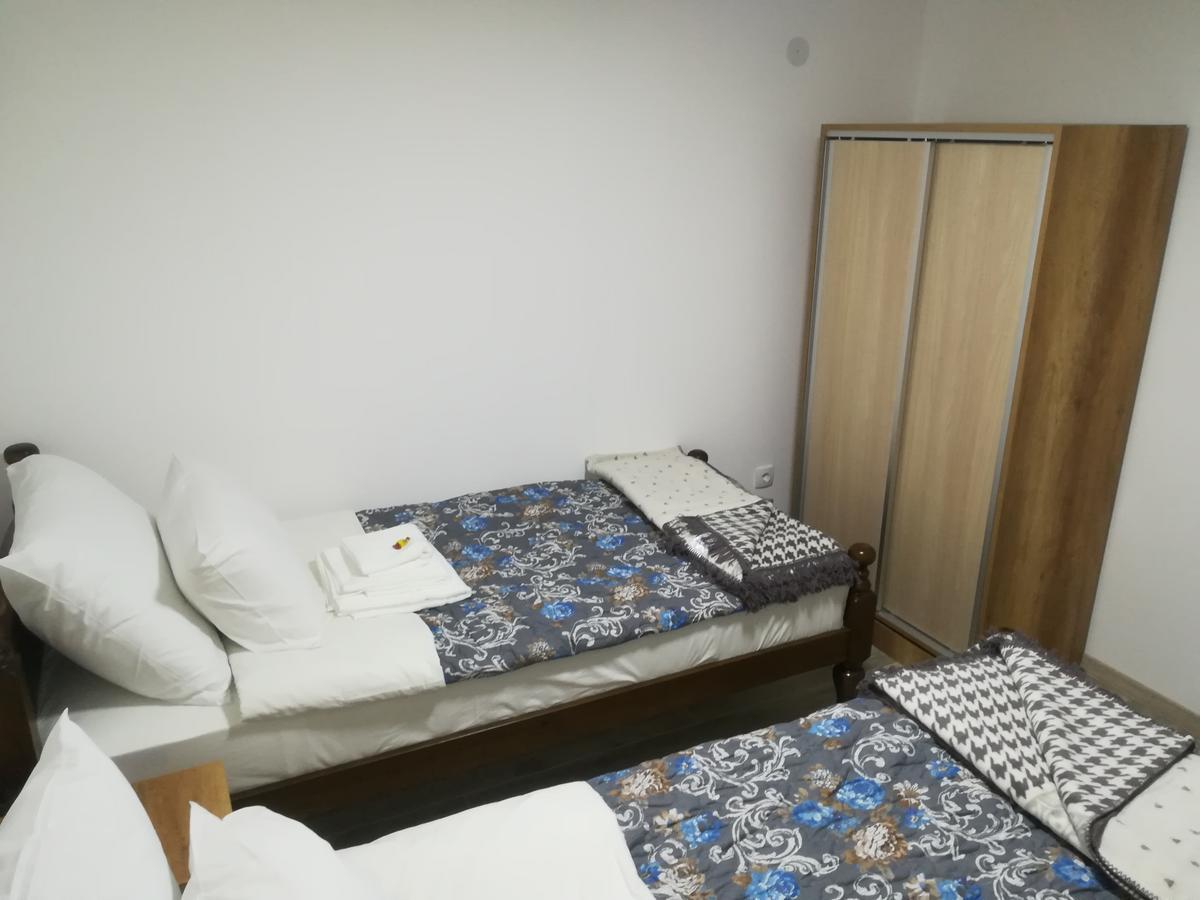 Karavan 123 Raška エクステリア 写真