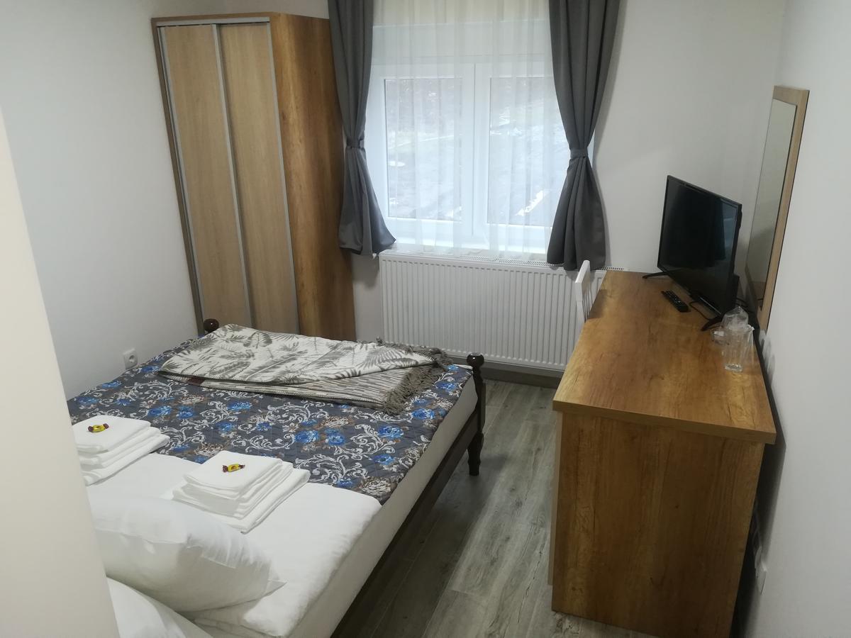 Karavan 123 Raška エクステリア 写真